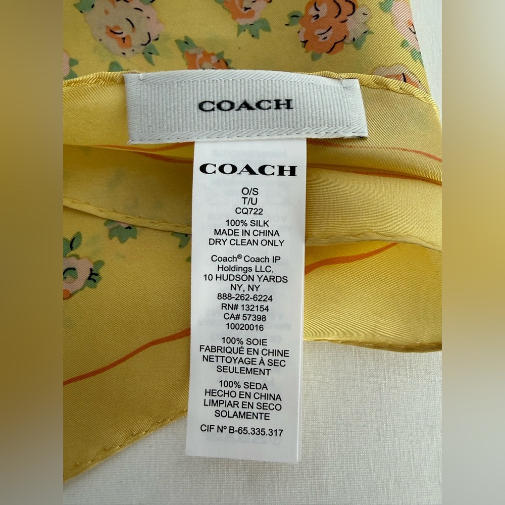 Coach Yellow Floral Tea Rose Print Silk Diamond Scarf CQ722 - Picture 3 of 4
